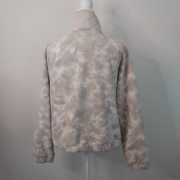 Abercrombie & Fitch Quilted Camo Print Fleece Jacket Size Small - Picture 7 of 12